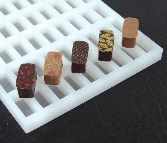 Null Silikonform Für Pralinen, Rund 3 Null Silikonform Für Pralinen, Rund – Bild 3